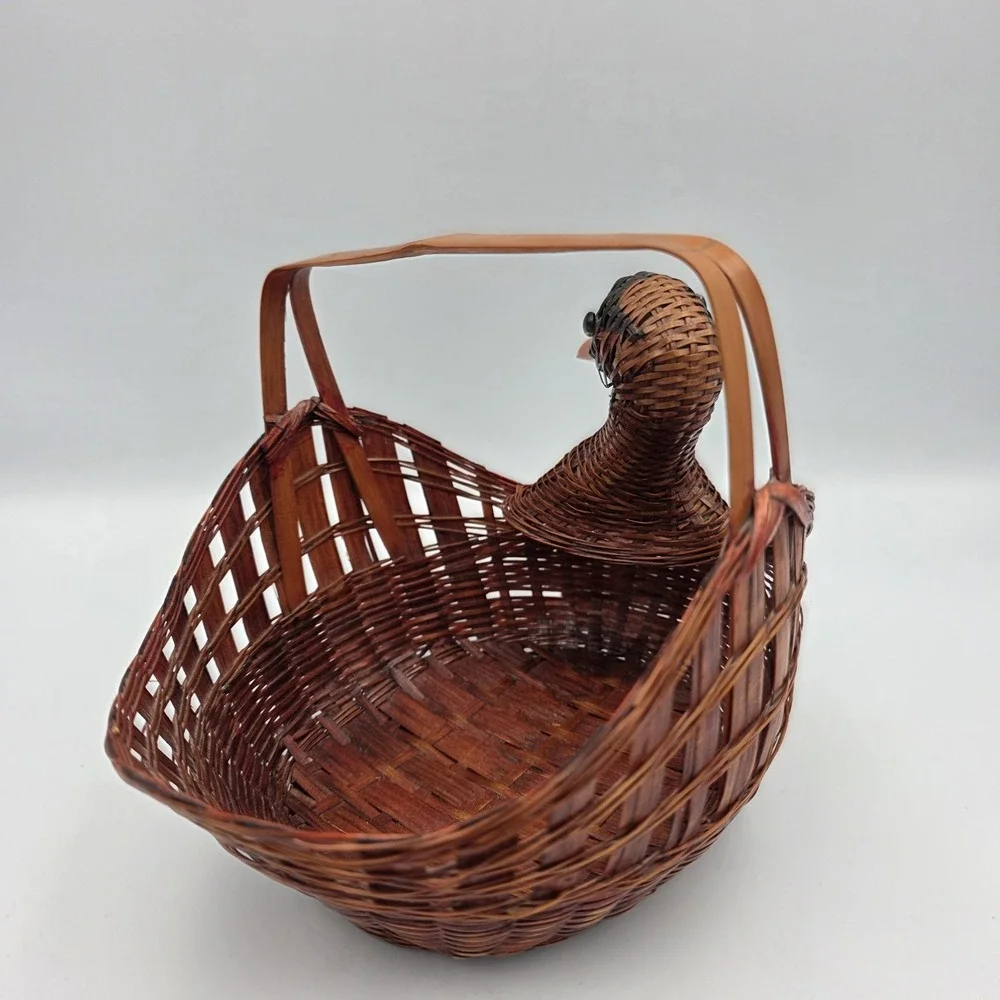 Vintage Hand Made Wicker Rattan Swan Goose Duck Woven Basket Carved Wooden Beak